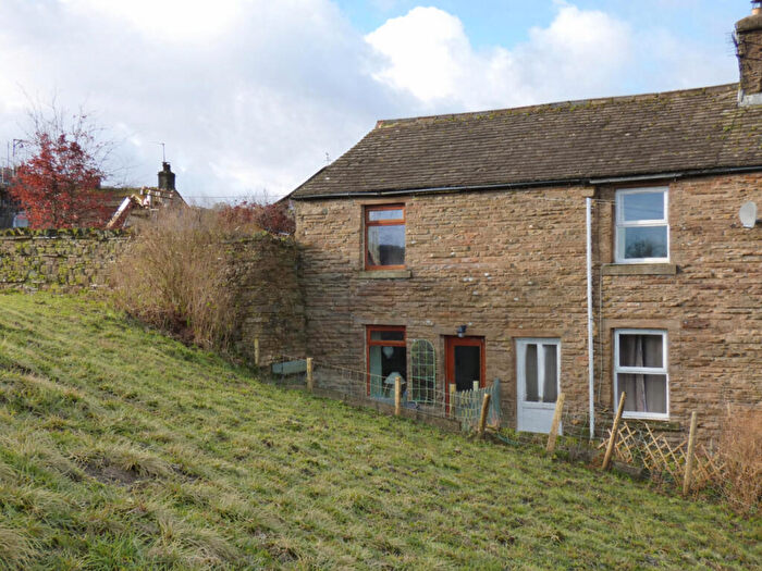 2 Bedroom End Of Terrace House For Sale In Gardenwell Cottages, Burtersett, DL8