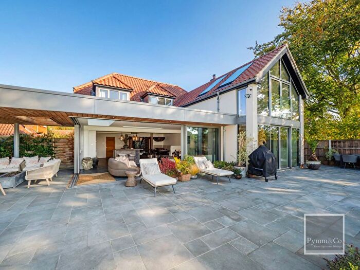 5 Bedroom Detached House For Sale In Pitts Hill, Saxlingham Nethergate, NR15
