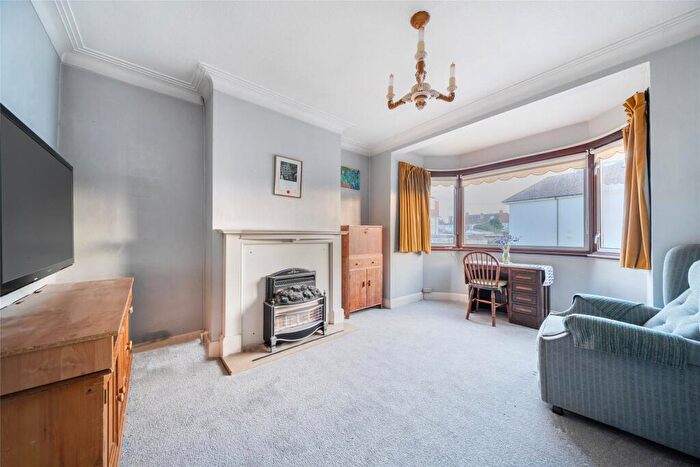2 Bedroom Maisonette For Sale In Rannock Avenue, London, NW9