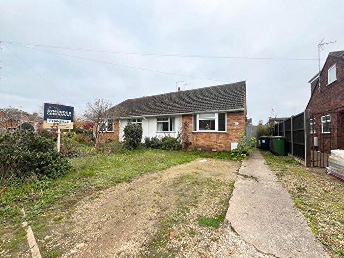 2 Bedroom Semi-Detached Bungalow For Sale In Thornleigh Drive, Orton Longueville, Peterborough, PE2