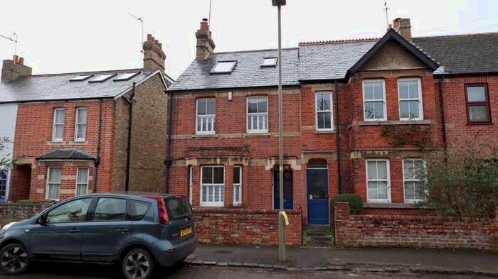 4 Bedroom Semi-Detached House To Rent In Elmthorpe Road, Wolvercote, Oxford, OX2
