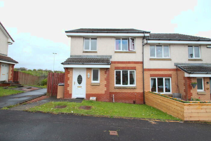 3 Bedroom Semi-Detached House To Rent In Glenmuir Court, Priesthill, G53