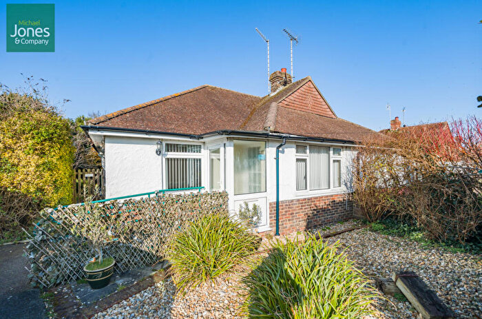 2 Bedroom Bungalow To Rent In Chaucer Avenue, Rustington, Littlehampton, West Sussex, BN16