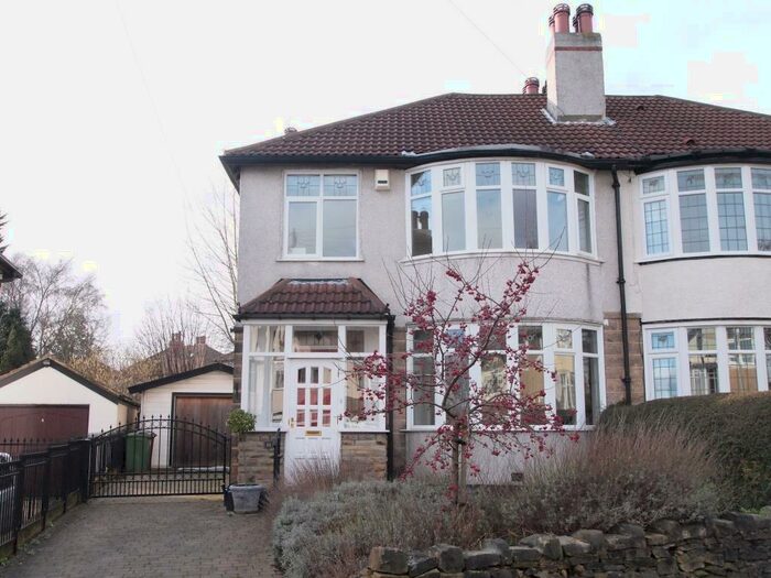 3 Bedroom Semi-Detached House To Rent In Oakwell Gardens, Roundhay, Leeds, LS8
