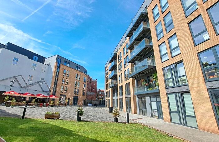 2 Bedroom Flat For Sale In Carmen Beckford Street, Bristol, BS1