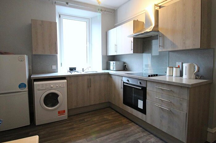 1 Bedroom Flat To Rent In Colville Place, Floor Left, AB24