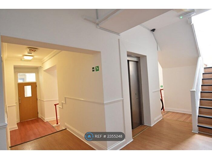 1 Bedroom Flat To Rent In T L House, Luton, LU1