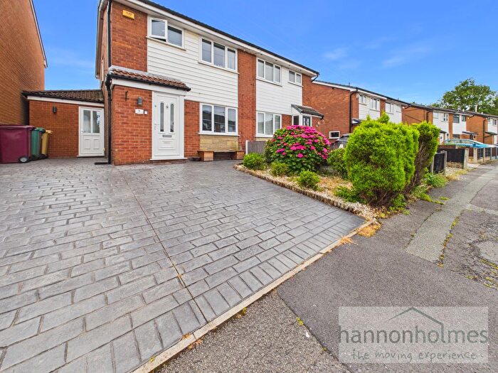 3 Bedroom Semi-Detached House For Sale In Durham Close, Little Lever, Bolton, BL3