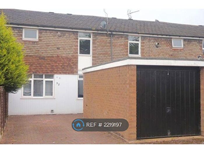 3 Bedroom Terraced House To Rent In Agincourt Road, Coventry, CV3