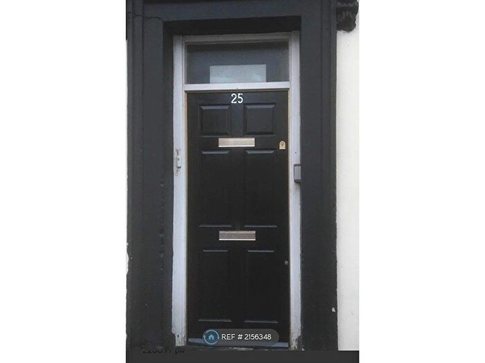 2 Bedroom Flat To Rent In Adamsdown, Cardiff, CF24