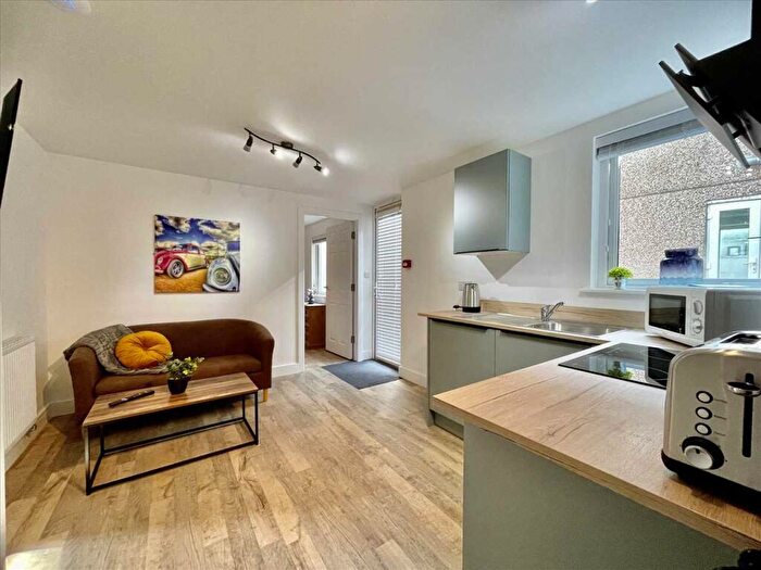 1 Bedroom Apartment To Rent In North Road East, Plymouth, PL4