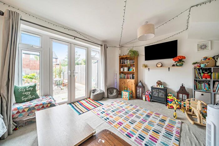 2 Bedroom Semi-Detached House For Sale In East Challow, Wantage, OX12