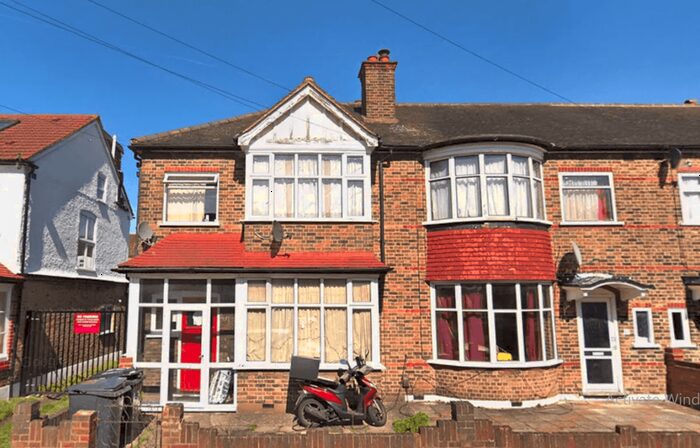 1 Bedroom Studio To Rent In Beecholme Avenue, Mitcham, CR4