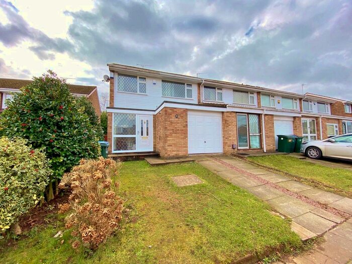 3 Bedroom End Of Terrace House To Rent In Alpine Rise, Styvechale, Coventry, CV3