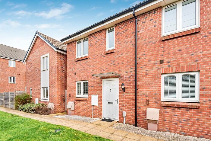 2 Bedroom Semi-Detached House For Sale In Stoneland Close, Cranbrook, EX5