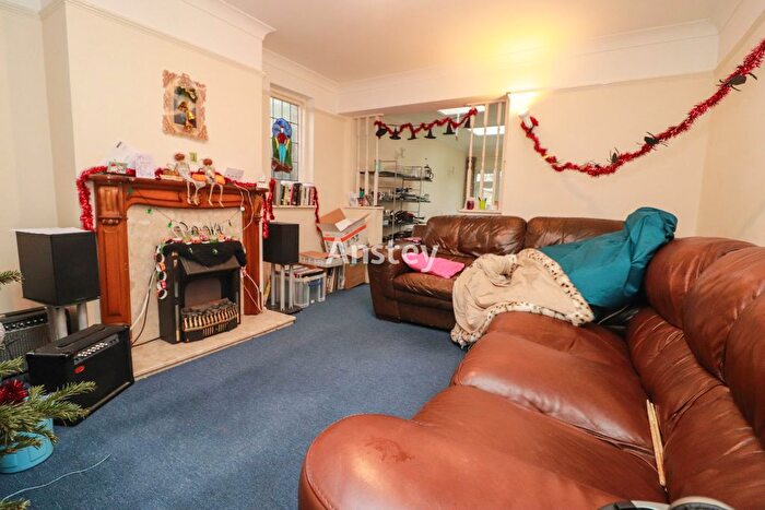 5 Bedroom Detached House To Rent In Nile Road, Southampton, SO17