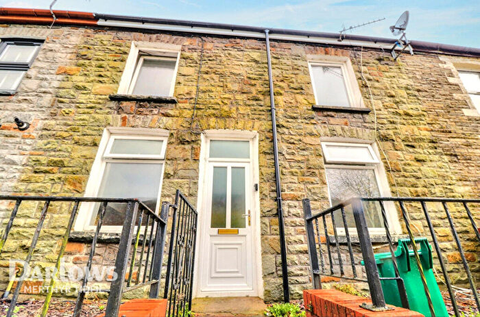 3 Bedroom Terraced House To Rent In East Road, Ferndale, CF43