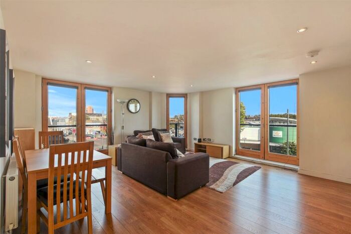 2 Bedroom Flat To Rent In The Grove, Stratford, London, E15