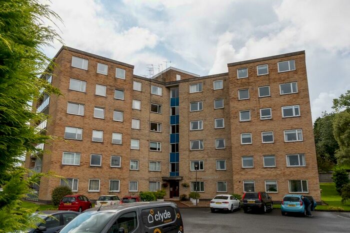 3 Bedroom Flat To Rent In Broomcliffe, Castleton Drive, Newton Mearns, East Renfrewshire, G77