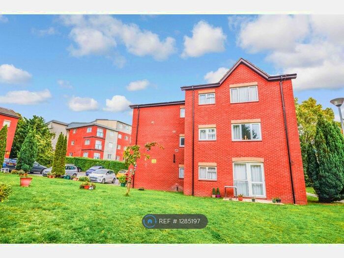 1 Bedroom Flat To Rent In Cobden Court, Southampton SO18