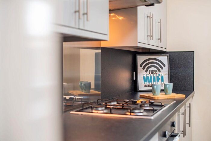 6 Bedroom Terraced House To Rent In Hall Lane, Kensington, Liverpool, L7