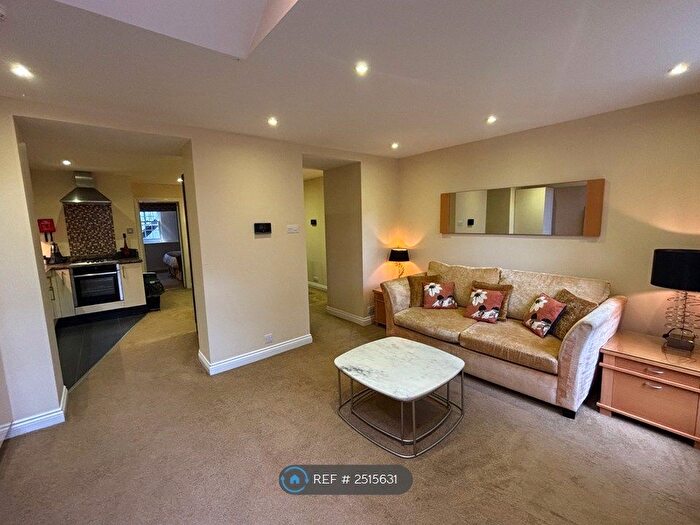 1 Bedroom Flat To Rent In Richmond Road, EX4