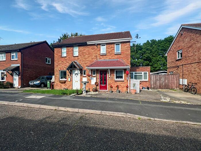 3 Bedroom Semi-Detached House For Sale In Broadway, Silver End, Witham, CM8