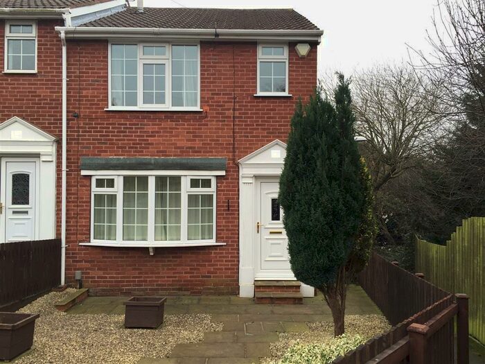 3 Bedroom House To Rent In Burley Lane, Horsforth, Leeds, LS18