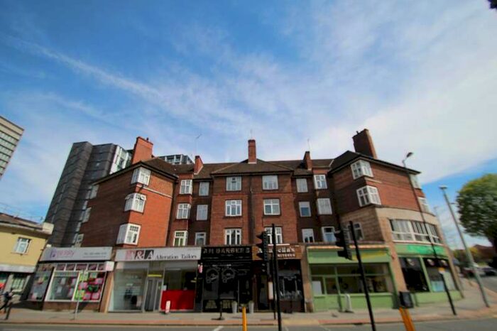 2 Bedroom Flat To Rent In Station Road, First Floor Flat, London, SE25