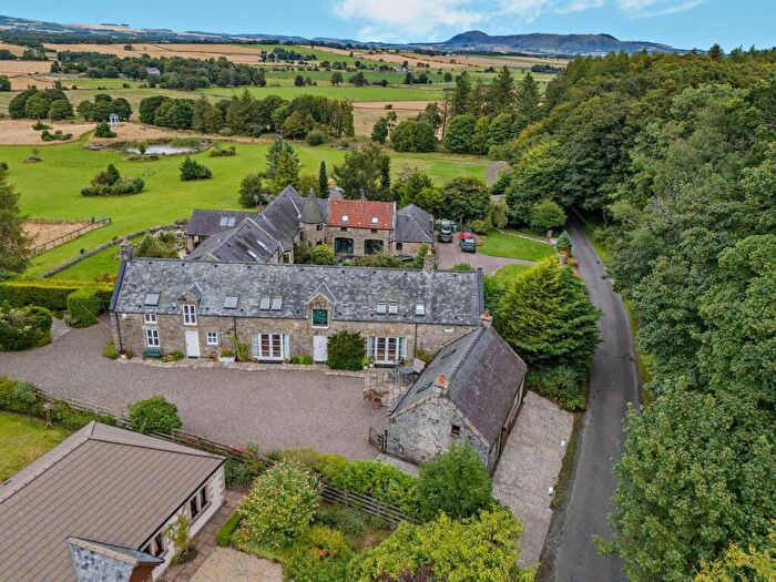 4 Bedroom Detached House For Sale In Cleish, Kinross, Perth And Kinross, KY13
