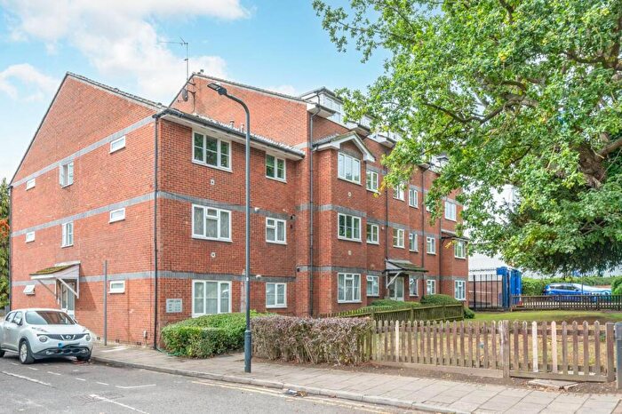 2 Bedroom Flat For Sale In Harrow Road, Wembley, HA0