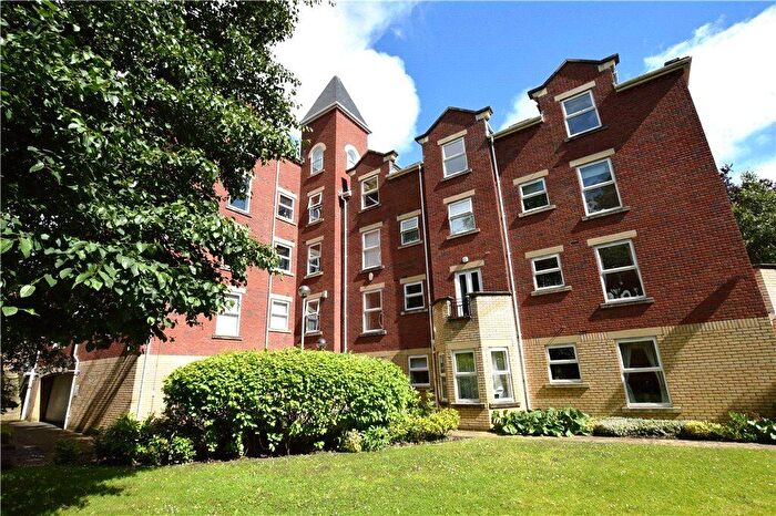 2 Bedroom Apartment To Rent In Gardenhurst, Cardigan Road, Headingley, Leeds, LS6