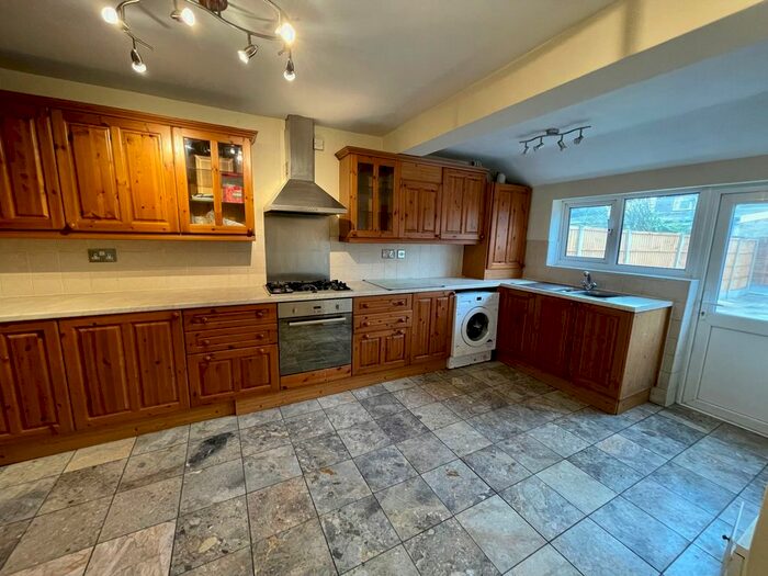 3 Bedroom Terraced House To Rent In Darnley Road, Gravesend, DA11