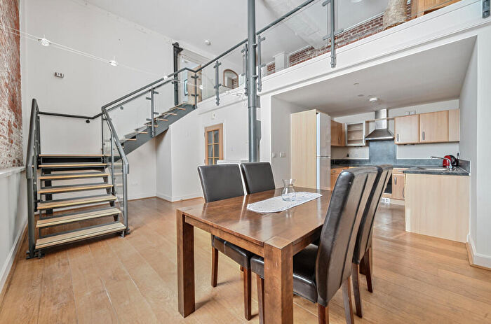 2 Bedroom Apartment For Sale In The Vulcan, Gunwharf Quays, Portsmouth, PO1