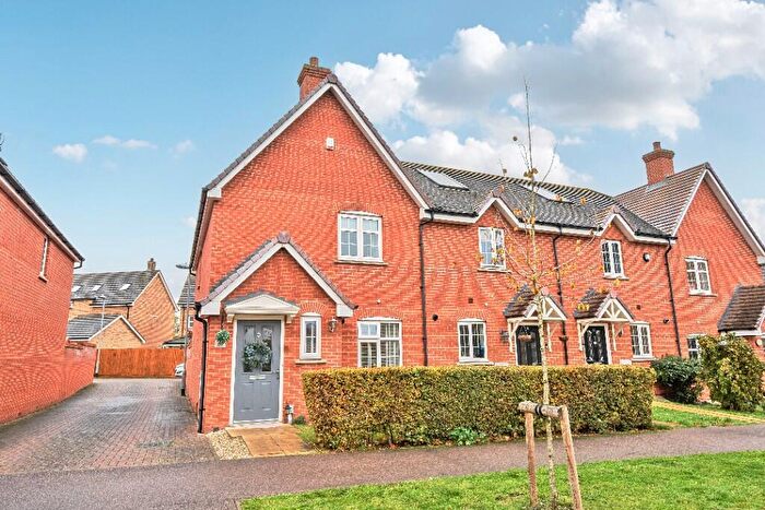 3 Bedroom End Of Terrace House For Sale In Conder Boulevard, MK42