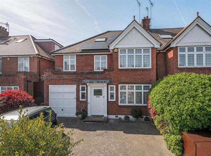 5 Bedroom Semi Detached House For Sale In Dicey Avenue, NW2