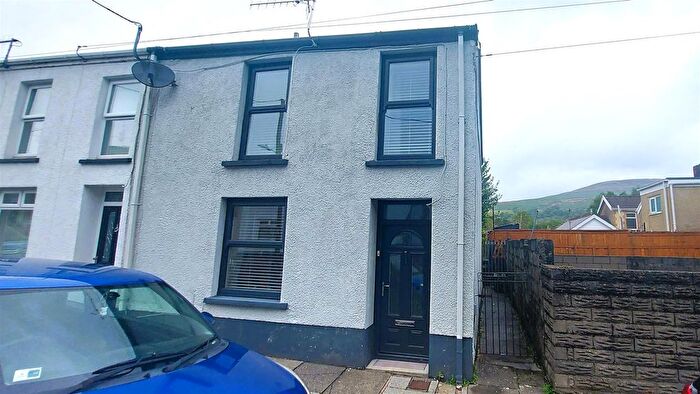 3 Bedroom End Of Terrace House For Sale In Golden Terrace, Maesteg, CF34