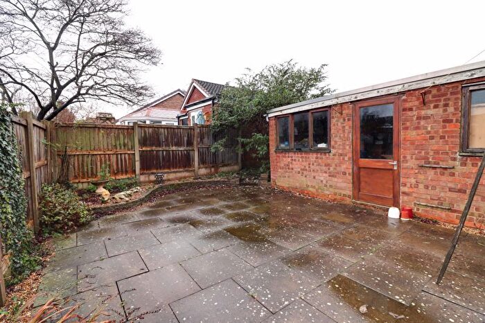 3 Bedroom Semi-Detached House For Sale In Wordsworth Avenue, Castle Ridge, Stafford, ST17