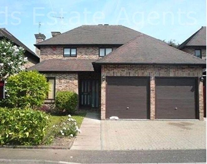 3 Bedroom Detached House To Rent In Pines Close, Northwood, HA6