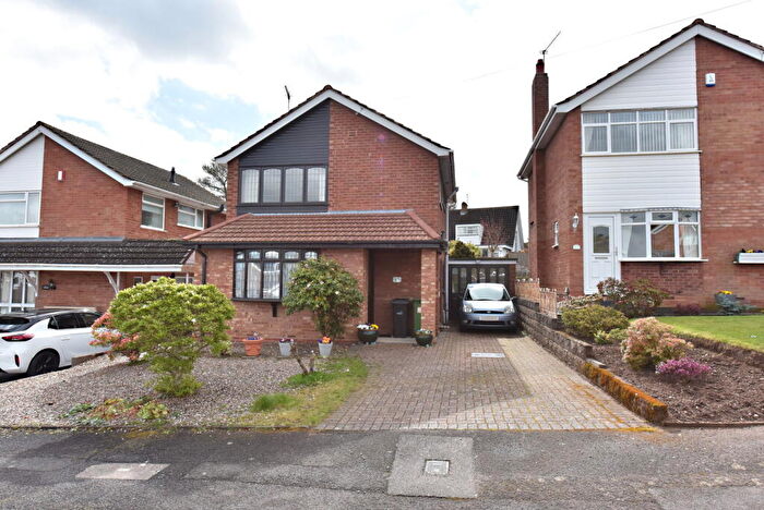 3 Bedroom Detached House For Sale In Kingswinford, Prestwick Road, DY6