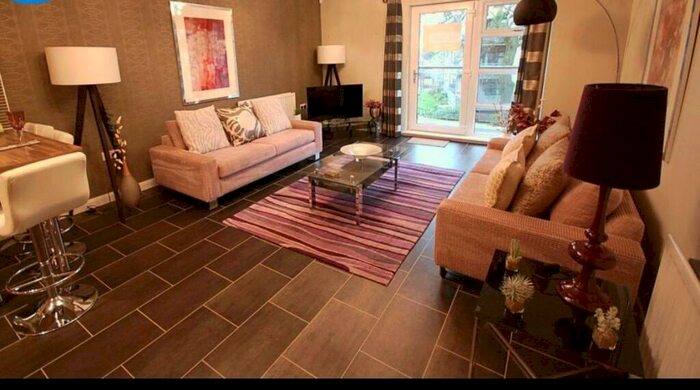 2 Bedroom Flat To Rent In Hammerman Avenue, Hilton, Aberdeen, AB24