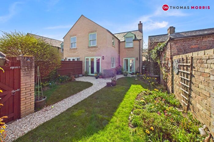 3 Bedroom End Of Terrace House To Rent In Berkley Street, Eynesbury, St. Neots, Cambridgeshire, PE19