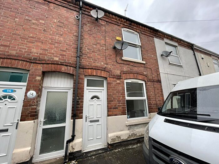 2 Bedroom House To Rent In Curzon Street, Nottingham, NG4