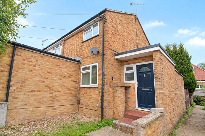 2 Bedroom End Of Terrace House For Sale In Rival Moor Road, Petersfield, Hampshire, GU31