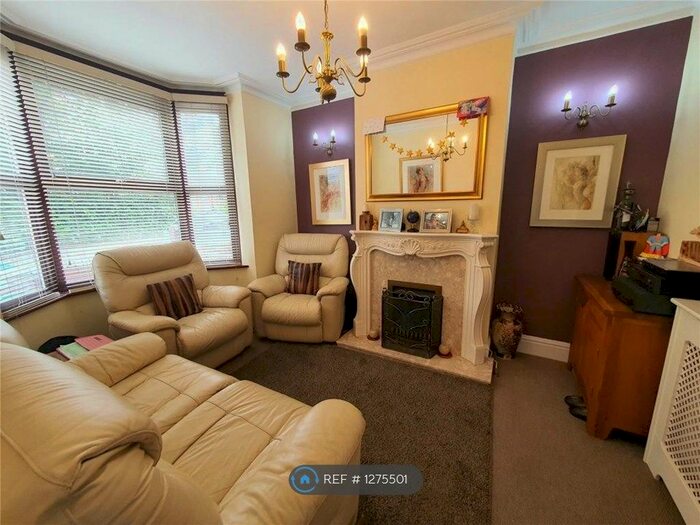 3 Bedroom Semi-Detached House To Rent In Stanley Road, Worcester WR5