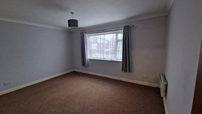 2 Bedroom Flat To Rent In Upper Wickham Lane, Welling, DA16