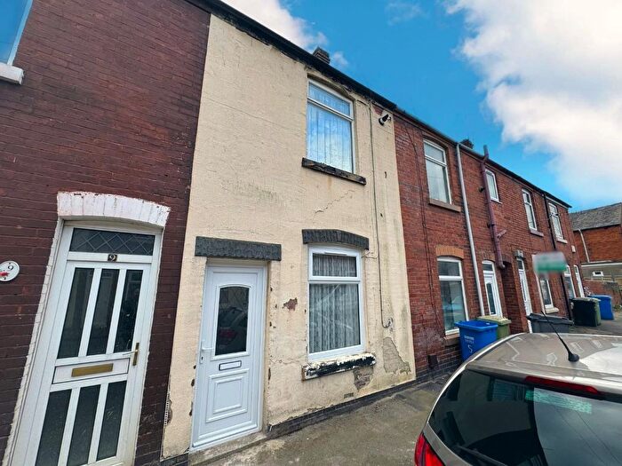 2 Bedroom Terraced House To Rent In Hawthorne Street, Chesterfield, S40