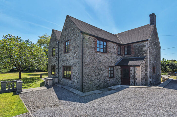 5 Bedroom Detached House For Sale In Leigh Road, Chantry, Frome, Somerset, BA11