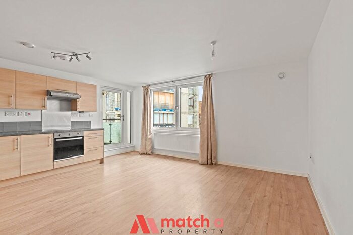 2 Bedroom Flat To Rent In Leeland Terrace, Ealing, London, W13