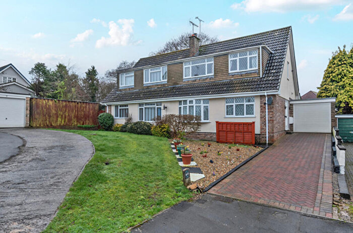 3 Bedroom Semi Detached House For Sale In Broxburn Road, Warminster, BA12
